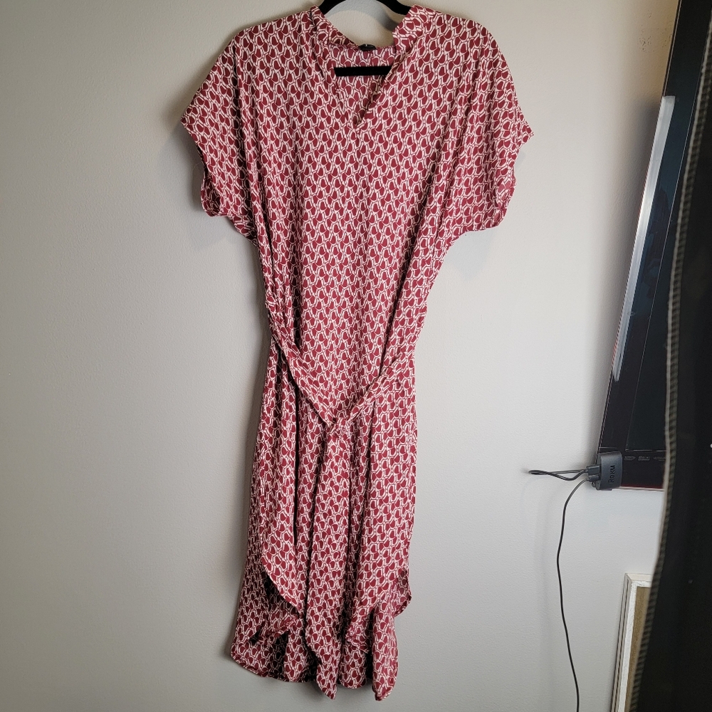 Emery Rose Elegant Red Patterned Dress